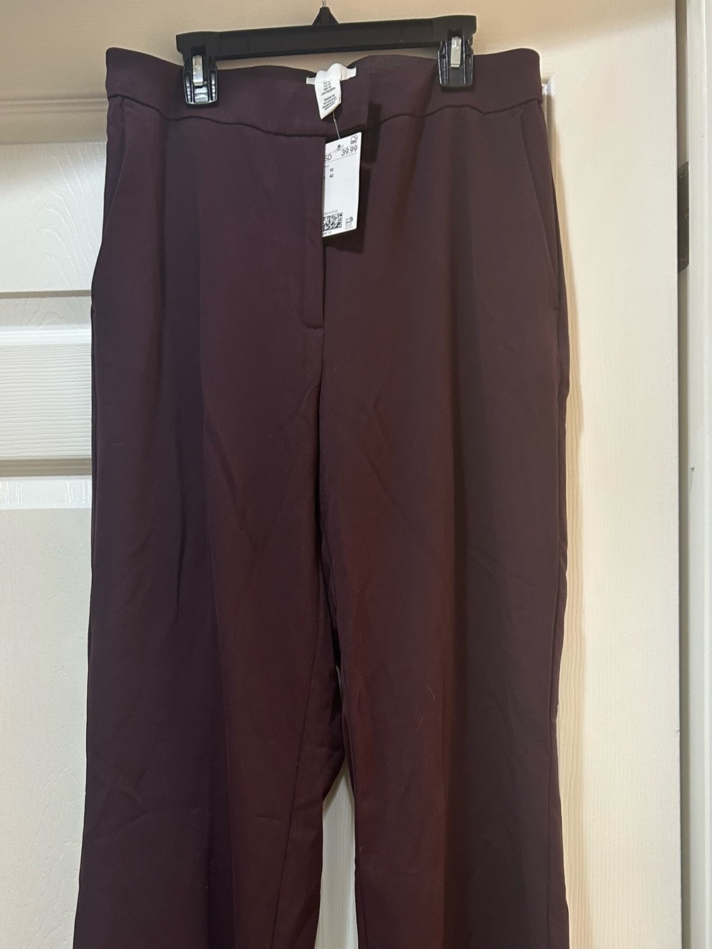 H&M Women's Dark Burgundy Straight-Leg Trousers nwt size 10
